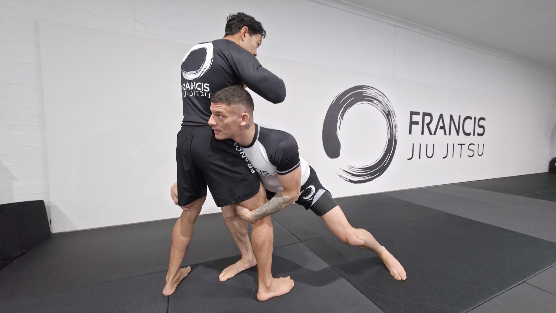 No-Gi grappling at Francis Jiu Jitsu